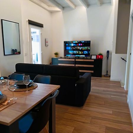 Orelli House 利索内 外观 照片